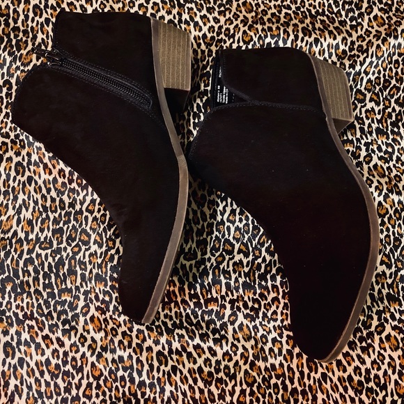 Austin Trading Co. Women’s Size 8B - Picture 4 of 5